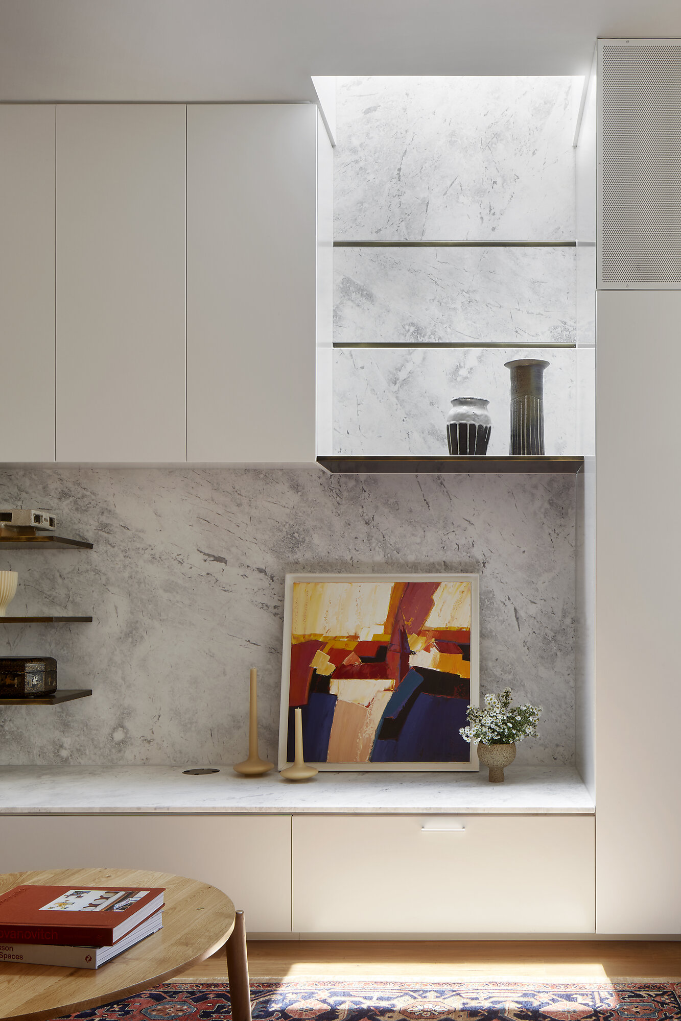 Interior photograph of Hood House by Tatjana Plitt